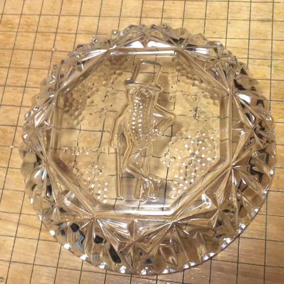 Mr Peanut Clear Glass Shallow Nut Snack Dish Character Silhouette Cut Glass Look - Picture 8 of 13